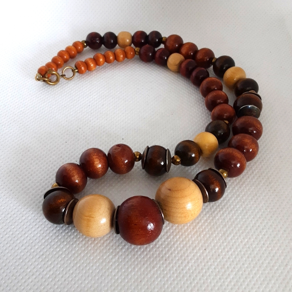 Vintage Boho Beaded Necklace Graduated Wood Beads Handmade 18" Bohemian Festival